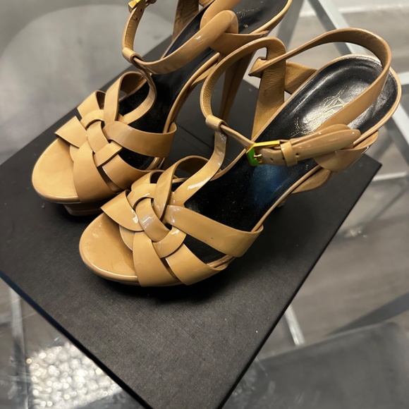 Saint Laurent - Picture 4 of 7